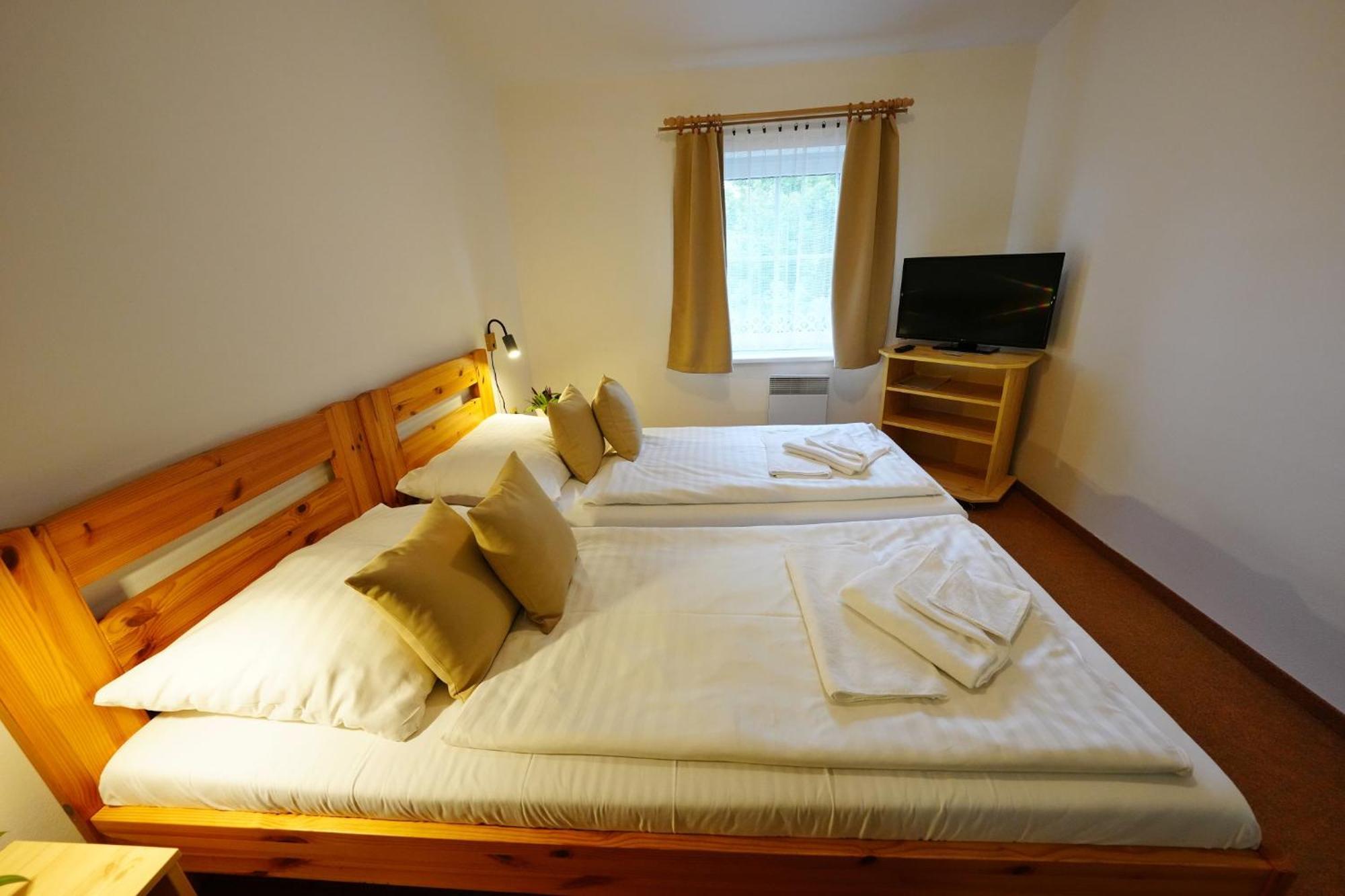 Resort Ohrada Visky Luaran gambar