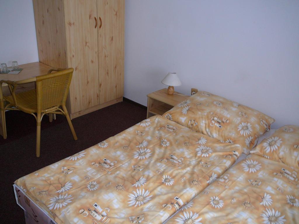 Resort Ohrada Visky Bilik gambar